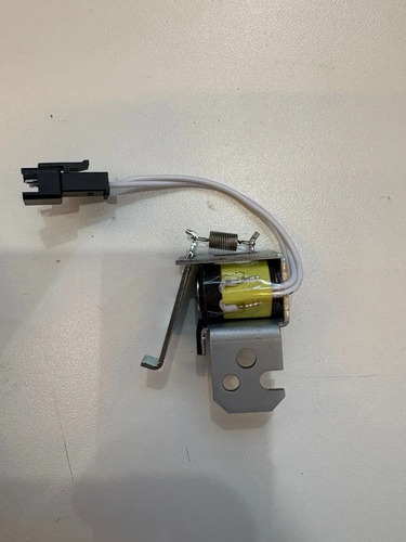301020147001 - Electromagnet